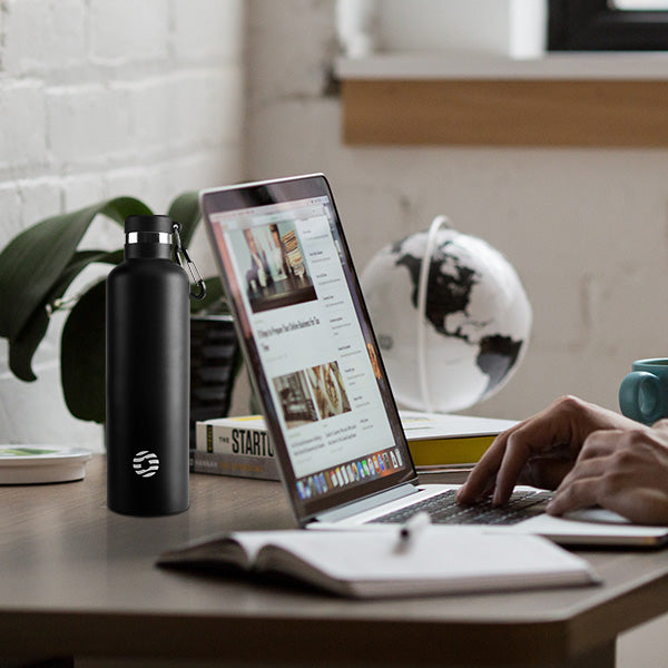 750ml Thermoskanne Trinkflasche Edelstahl mit Karabiner, Kohlensäure geeignet Wasserflasche